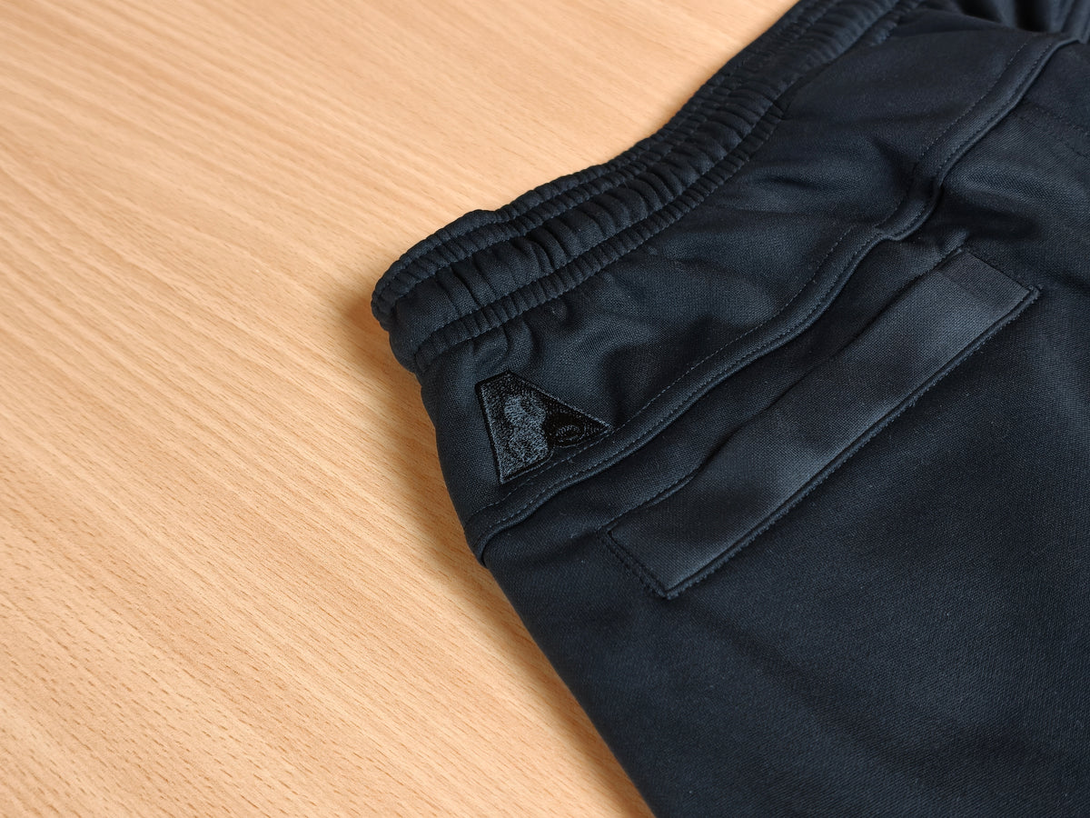 AM BOWLS Women's Straight-Leg Fleecy Track Pant